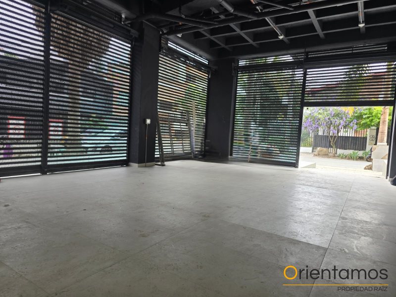 Local disponible para el arriendo en Medellín el codigo es 21040 foto numero 3