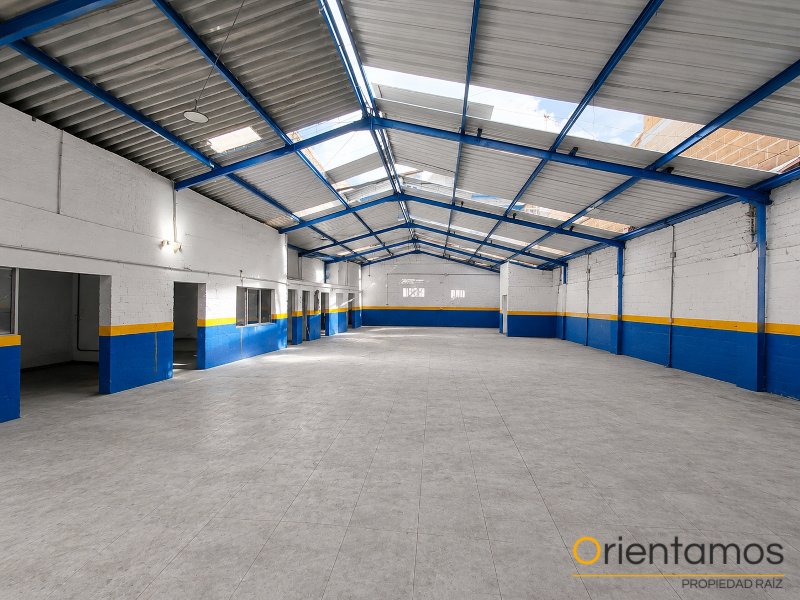 Bodega disponible para el arriendo en Medellín el codigo es 21252 foto numero 4