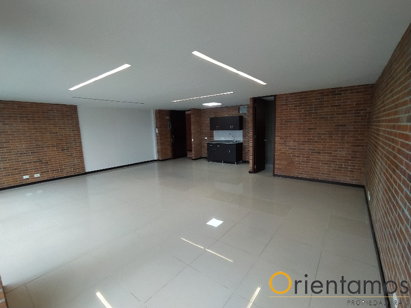 Oficina disponible para el arriendo en Medellín el codigo es 12659 foto numero 4