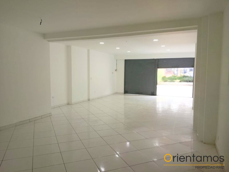 Local disponible para el arriendo en Medellín el codigo es 21008 foto numero 2