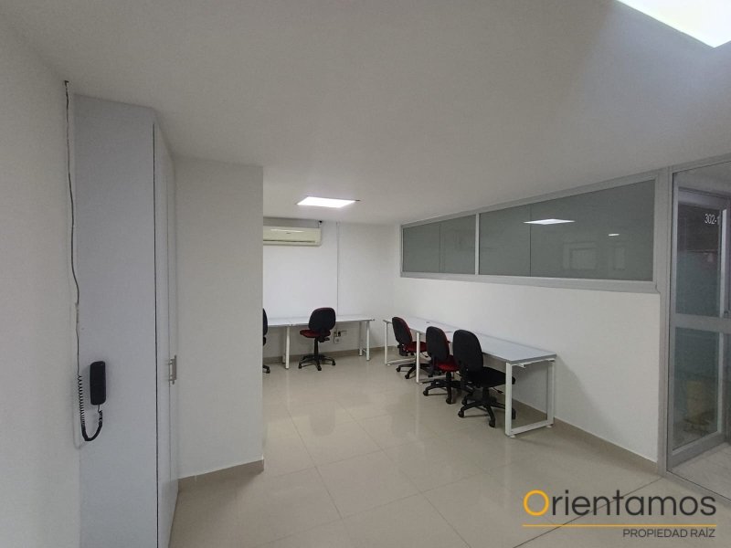 Oficina disponible para el arriendo en Medellín el codigo es 21325 foto numero 5