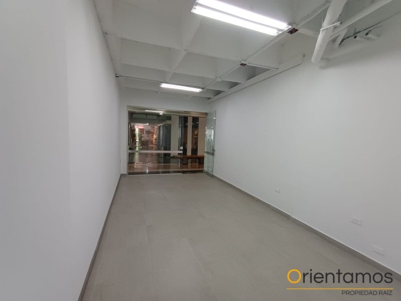 Local disponible para el arriendo en Medellín el codigo es 21387 foto numero 4