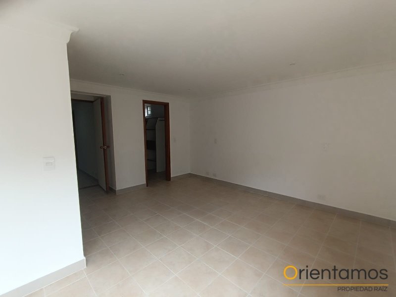 Casa disponible para el arriendo en Medellín el codigo es 21159 foto numero 6