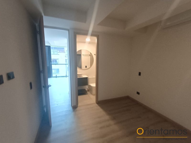 Apartamento disponible para el arriendo en Medellín el codigo es 21042 foto numero 6