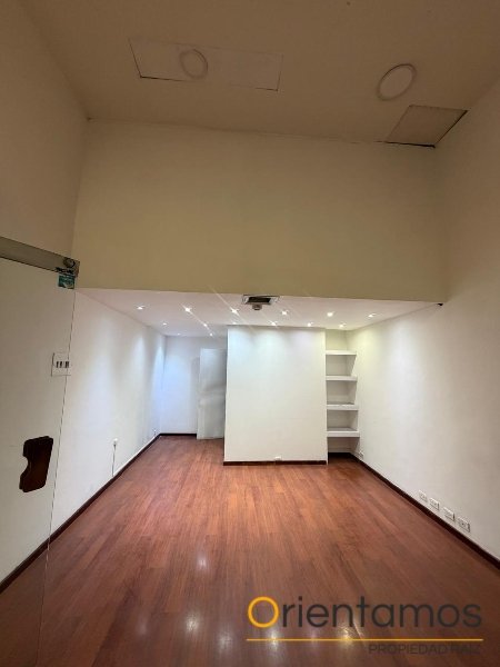 Local disponible para el arriendo en Medellín el codigo es 21650 foto numero 2