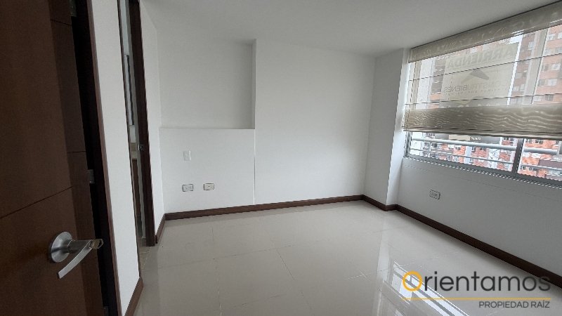Apartamento disponible para el arriendo en Medellín el codigo es 21296 foto numero 14