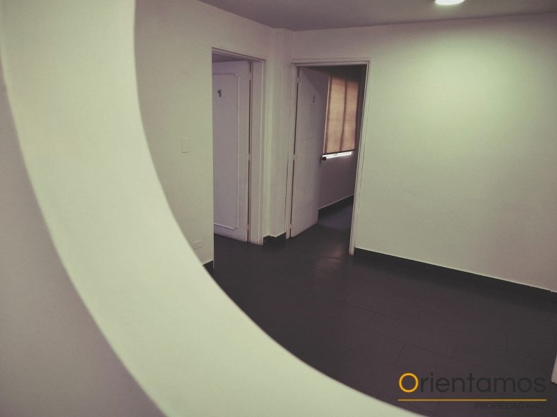 Oficina disponible para el arriendo en Medellín el codigo es 21141 foto numero 3