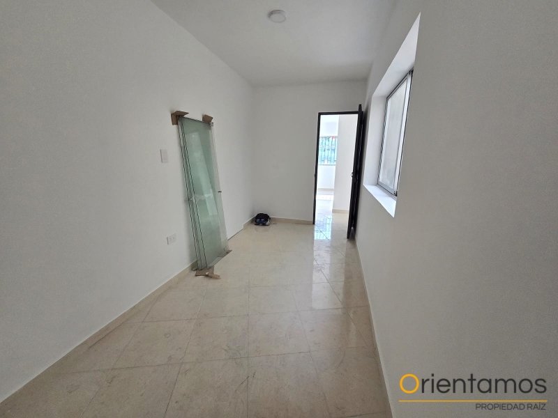 Casa disponible para el arriendo en Envigado el codigo es 21565 foto numero 12