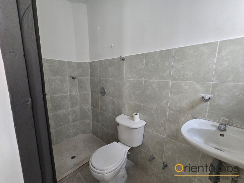 Casa disponible para el arriendo en Envigado el codigo es 21565 foto numero 14