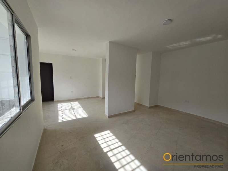 Casa disponible para el arriendo en Envigado el codigo es 21565 foto numero 7