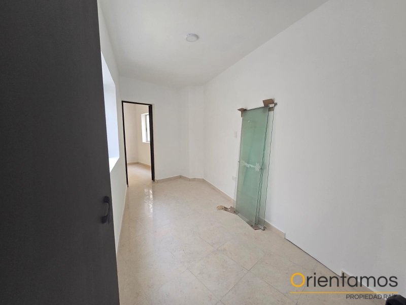 Casa disponible para el arriendo en Envigado el codigo es 21565 foto numero 11