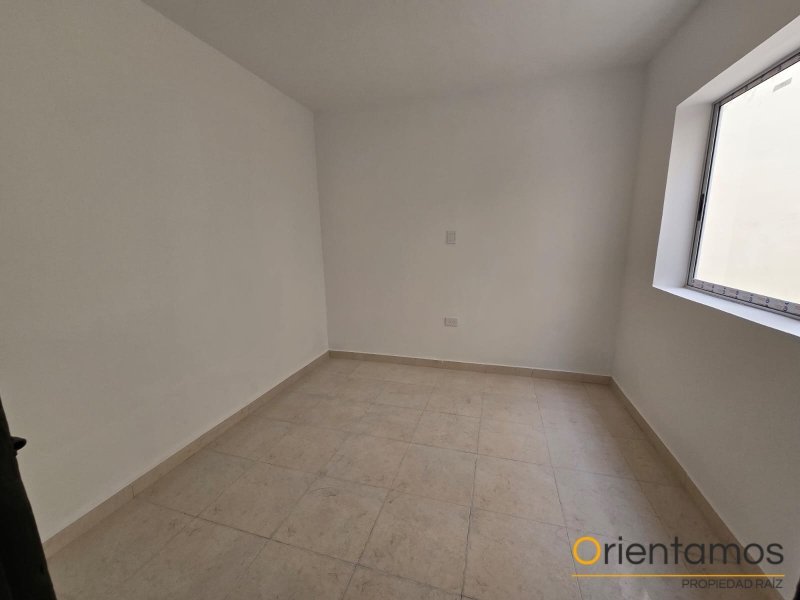 Casa disponible para el arriendo en Envigado el codigo es 21565 foto numero 16