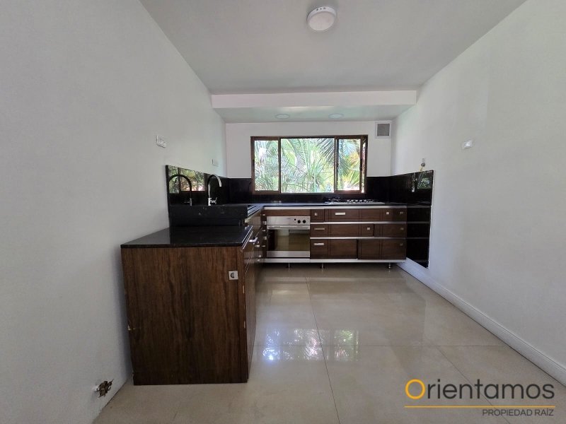 Apartamento disponible para el arriendo en Medellín el codigo es 21082 foto numero 25
