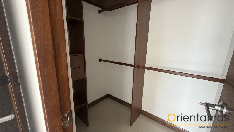 Apartamento disponible para el arriendo en Medellín el codigo es 21296 foto numero 12