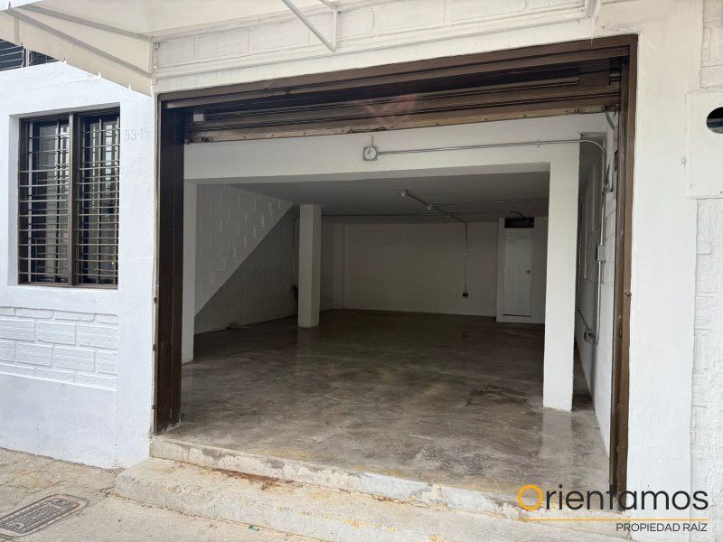 Bodega disponible para el arriendo en Medellín el codigo es 21029 foto numero 2