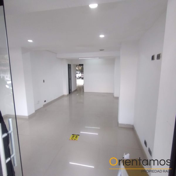 Local disponible para el arriendo en Medellín el codigo es 19065 foto numero 2