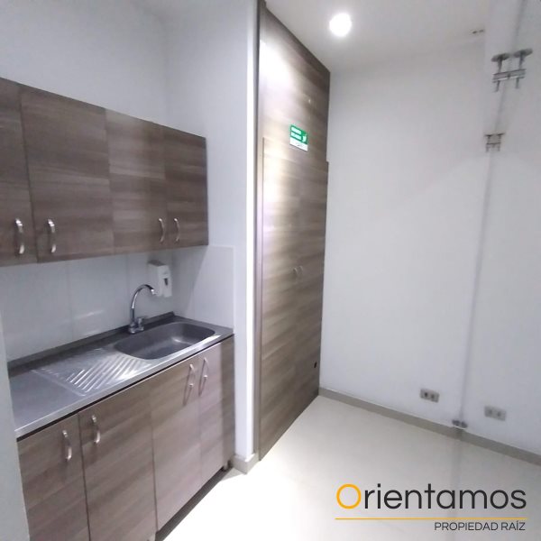 Local disponible para el arriendo en Medellín el codigo es 19065 foto numero 9