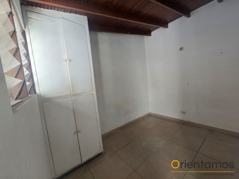 Casa-local disponible para el arriendo en Medellín el codigo es 20624 foto numero 10