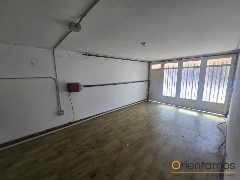 Casa-local disponible para el arriendo en Medellín el codigo es 20624 foto numero 5