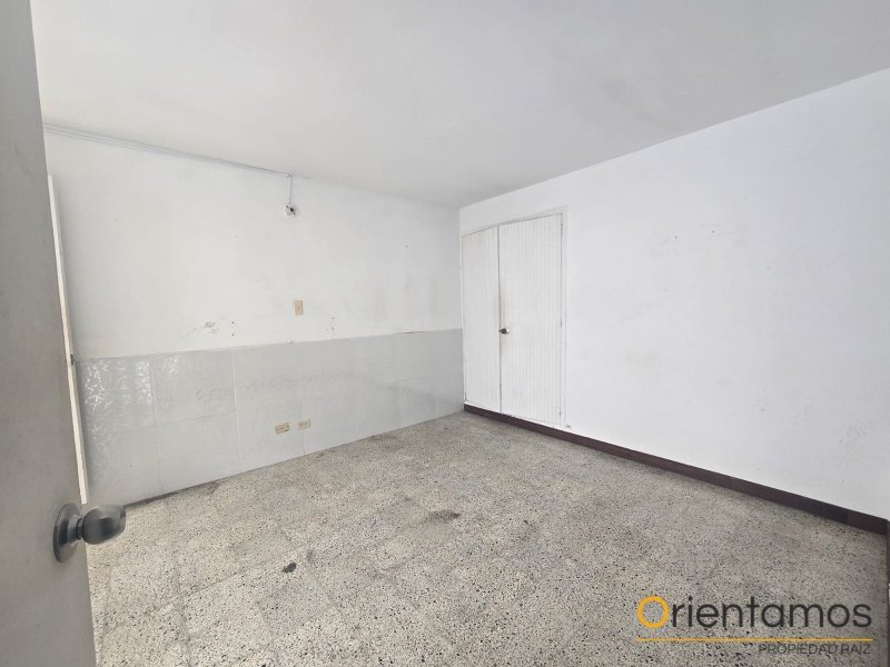 Casa-local disponible para el arriendo en Medellín el codigo es 20624 foto numero 22