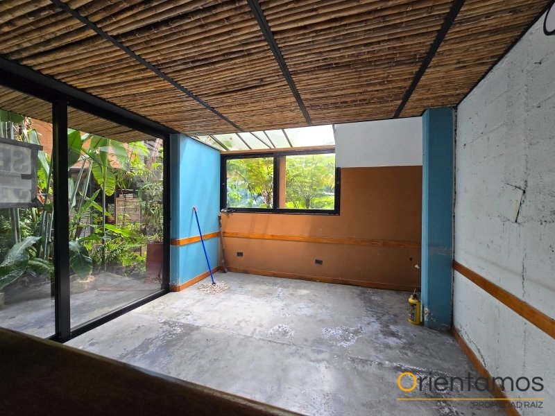 Local para el arriendo en Medellín - Manila el codigo es 21142 foto numero 7