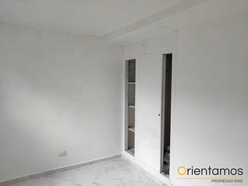 Casa-local disponible para el arriendo en Medellín el codigo es 20713 foto numero 10