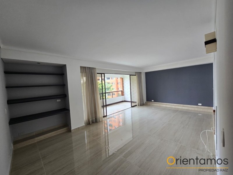 Apartamento disponible para el arriendo en Medellín el codigo es 16834 foto numero 3