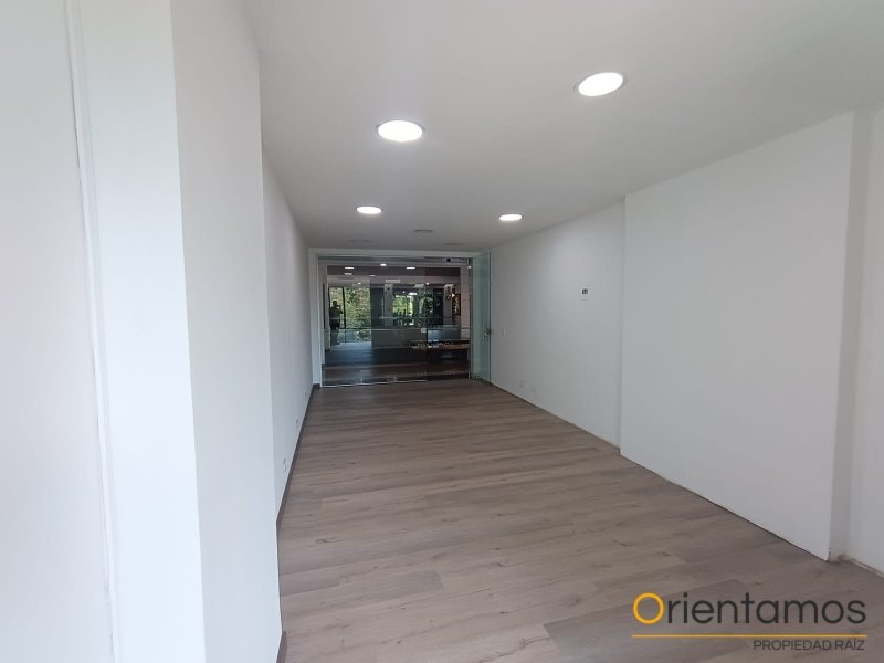 Local disponible para el arriendo en Medellín el codigo es 21399 foto numero 5