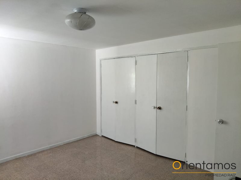 Apartamento disponible para el arriendo en Medellín el codigo es 20717 foto numero 9