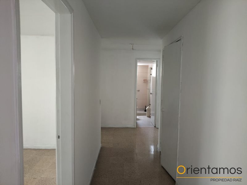 Apartamento disponible para el arriendo en Medellín el codigo es 20717 foto numero 19