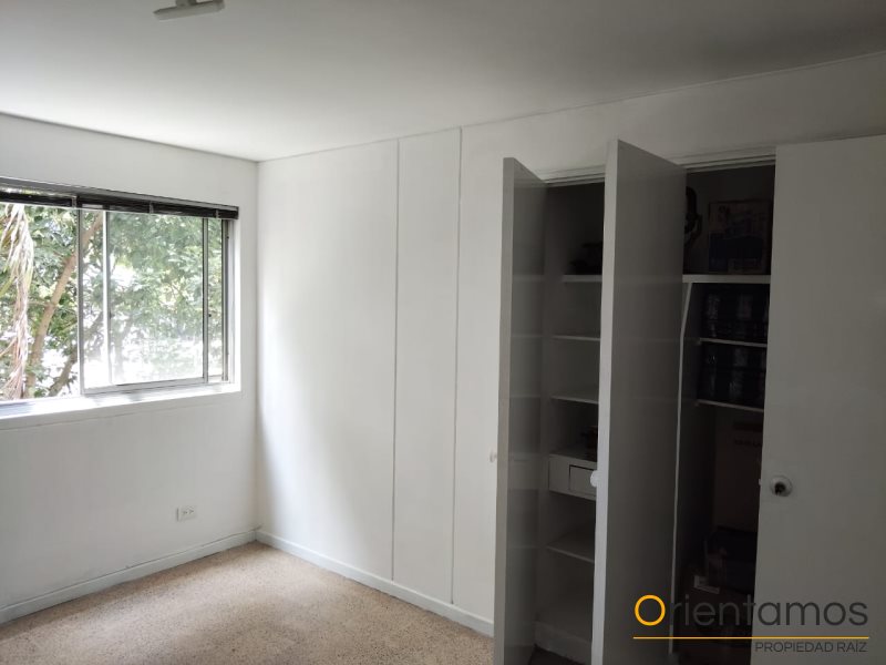 Apartamento disponible para el arriendo en Medellín el codigo es 20717 foto numero 5