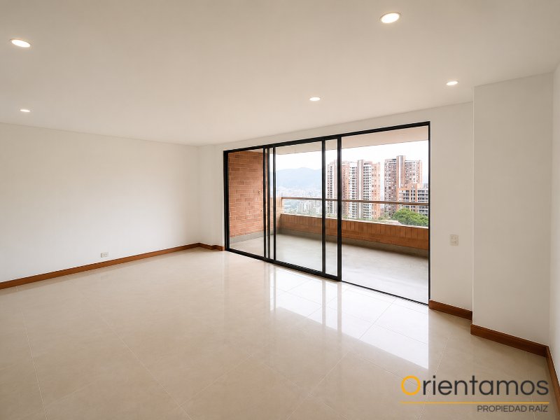 Apartamento disponible para el arriendo en Medellín el codigo es 21424 foto numero 2