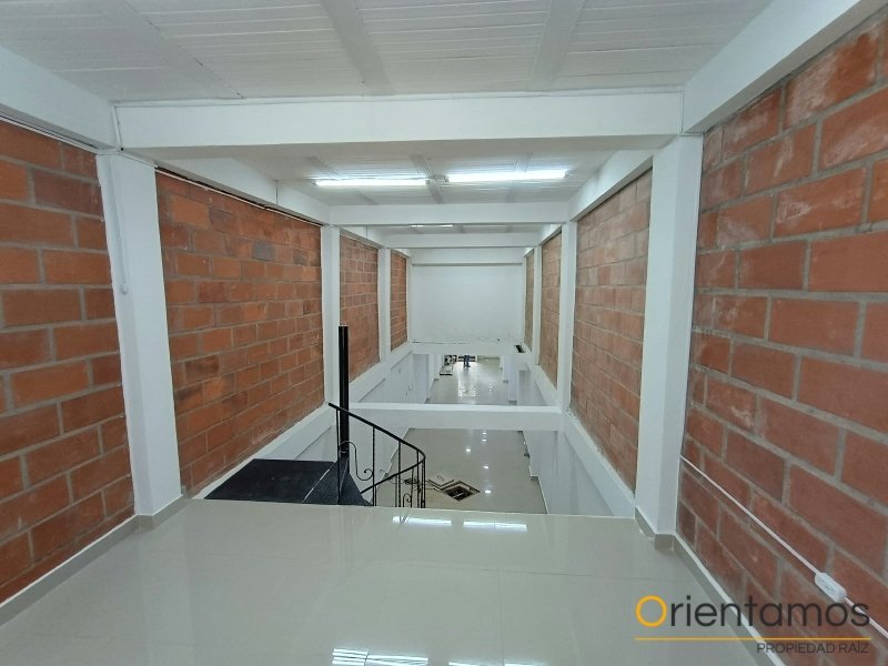 Local disponible para el arriendo en Medellín el codigo es 21584 foto numero 5
