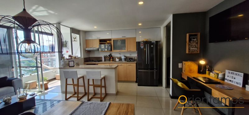 Apartamento disponible para el arriendo en Medellín el codigo es 20876 foto numero 2