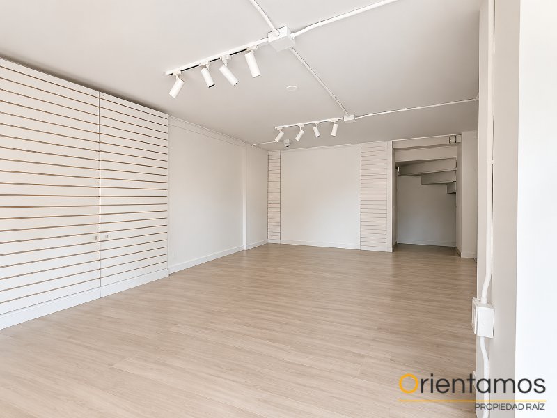 Local disponible para el arriendo en Medellín el codigo es 21166 foto numero 2