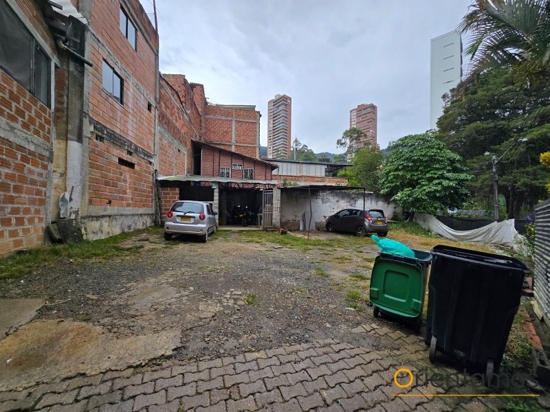 Casa-local disponible para el arriendo en Medellín el codigo es 21263 foto numero 22