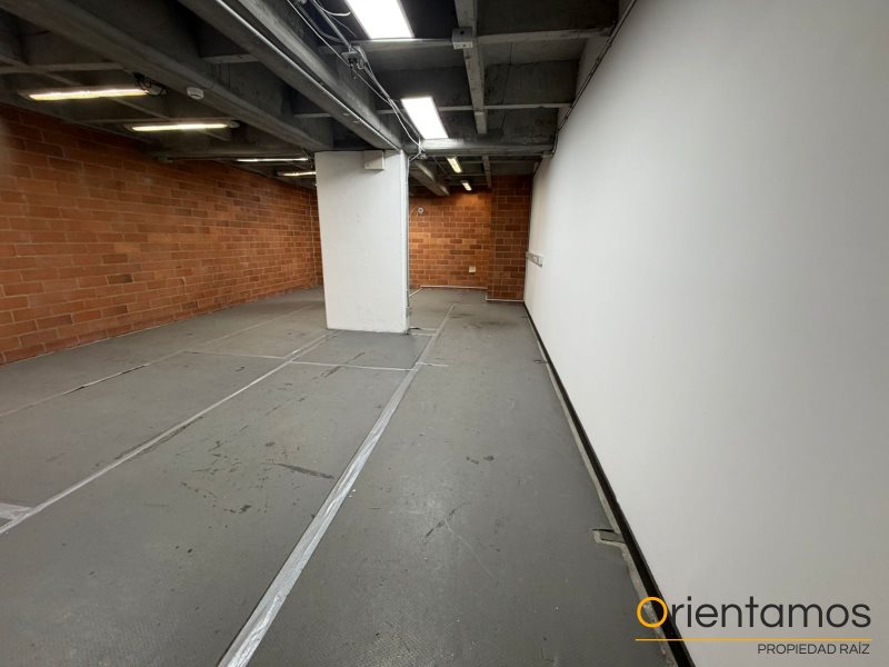 Bodega disponible para el arriendo en Medellín el codigo es 20983 foto numero 3