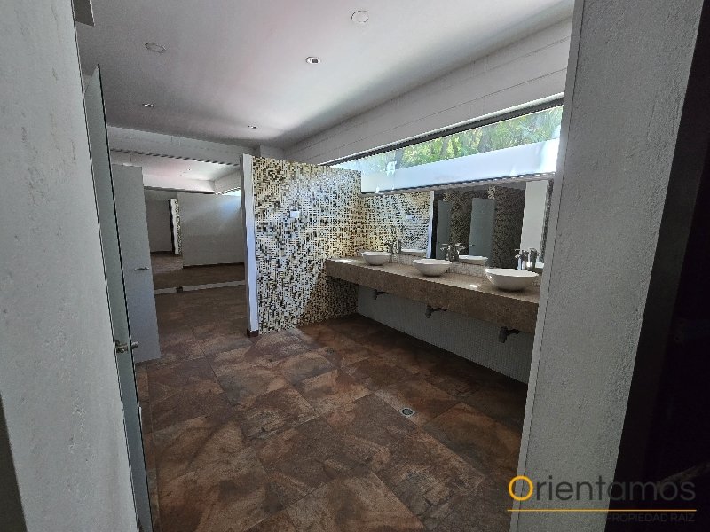 Local para el arriendo en Medellín - Estadio el codigo es 21412 foto numero 9