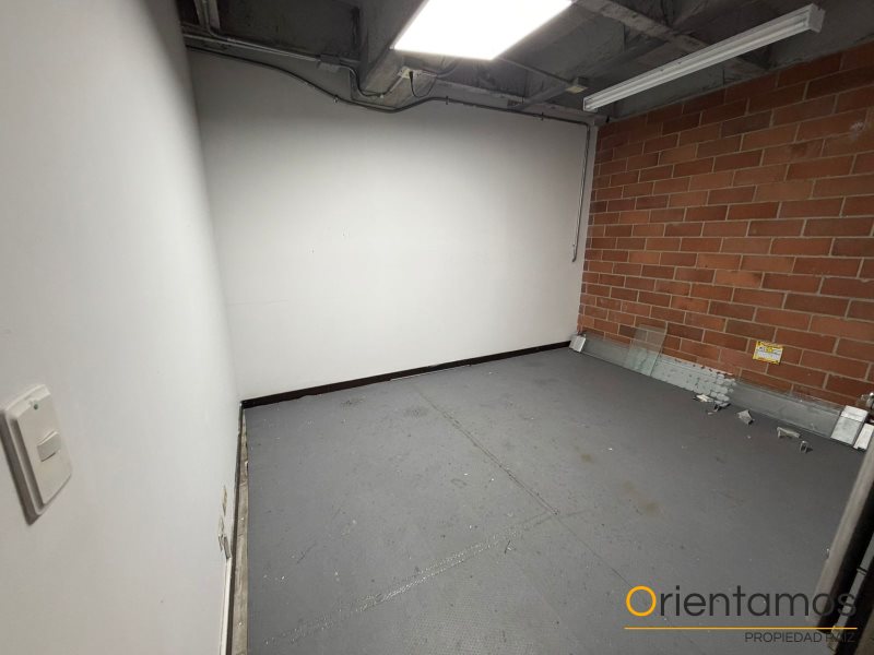 Bodega disponible para el arriendo en Medellín el codigo es 20983 foto numero 6