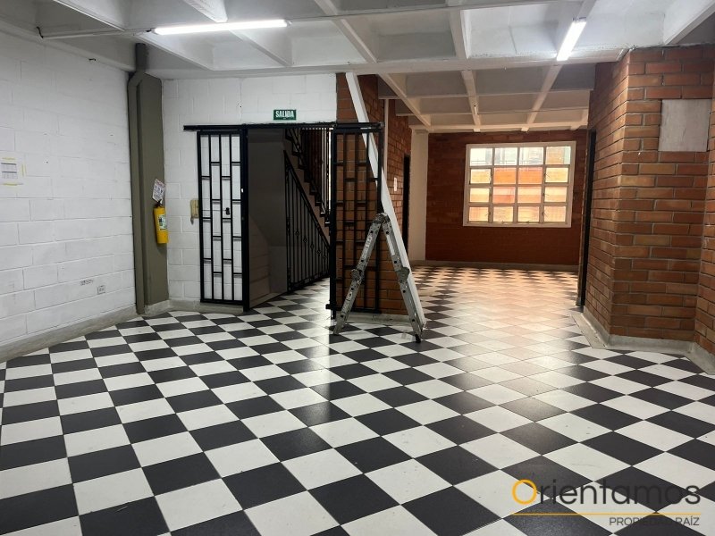 Bodega disponible para el arriendo en Medellín el codigo es 21306 foto numero 6