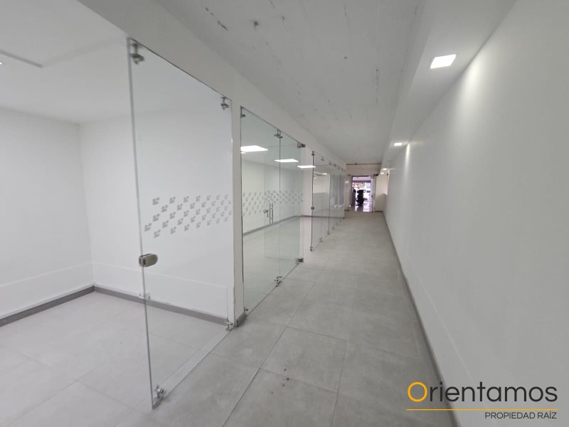 Bodega disponible para el arriendo en Medellín el codigo es 21010 foto numero 4