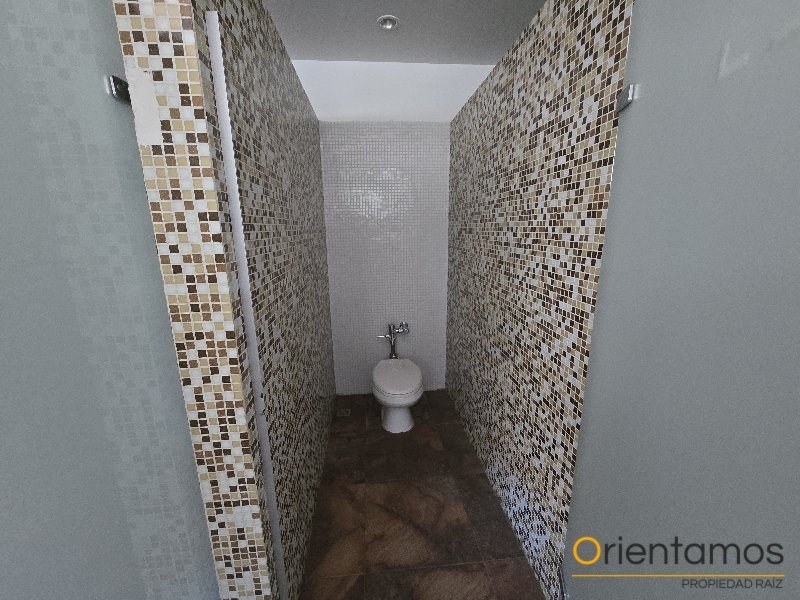 Local para el arriendo en Medellín - Estadio el codigo es 21412 foto numero 12