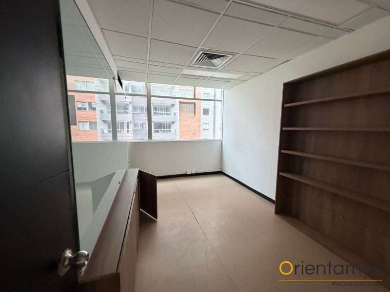 Oficina disponible para el arriendo en Medellín el codigo es 20982 foto numero 7