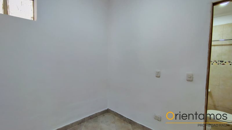 Apartamento disponible para el arriendo en Medellín el codigo es 21001 foto numero 17