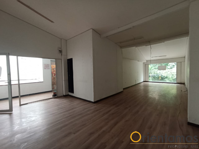 Local disponible para el arriendo en Medellín el codigo es 5675 foto numero 3