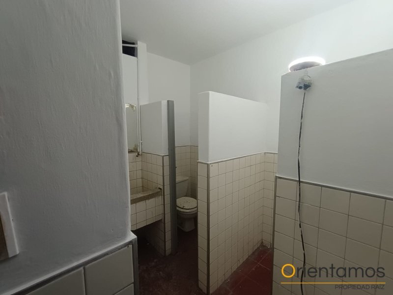 Bodega disponible para el arriendo en Medellín el codigo es 21371 foto numero 7