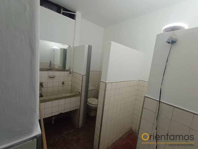 Bodega disponible para el arriendo en Medellín el codigo es 21371 foto numero 5
