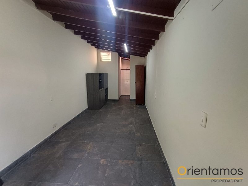 Apartaestudio disponible para el arriendo en Medellín el codigo es 21300 foto numero 3