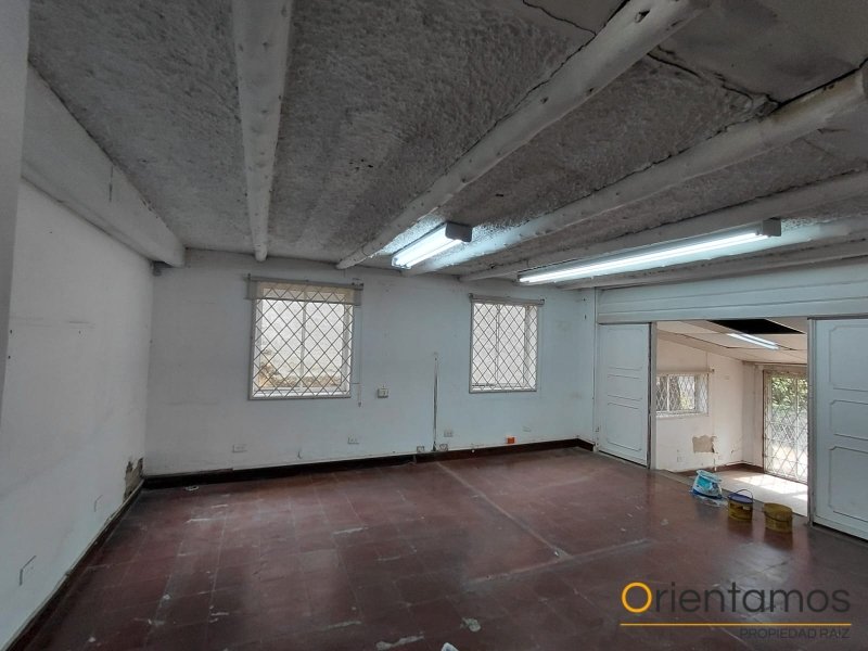 Casa-local disponible para el arriendo en Medellín el codigo es 21620 foto numero 10