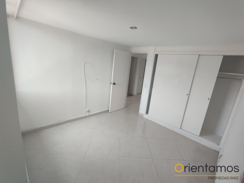 Apartamento disponible para el arriendo en Medellín el codigo es 21133 foto numero 13